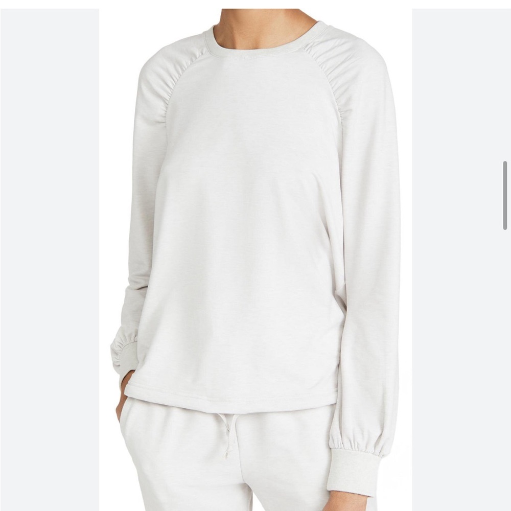 The UPSIDE Marion crewneck sweatshirt with drawstring  size S color is pearl